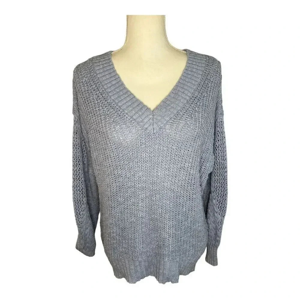 American Eagle Outfitters XS Oversized Blue Wide V-Neck Chunky Knit Sweater